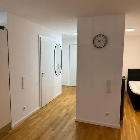 Emma Werne, Barrierefrei, Zentral Mit Balkon Und Parkplatz *