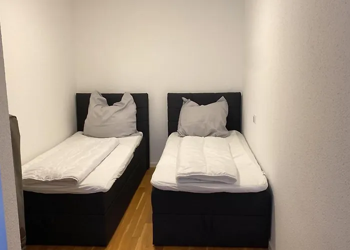 Barrierefreie Im Herzen Der Stadt Mit Parkplatz, Wifi Und Tv - Emma Apartamento