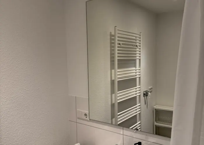 Barrierefreie Im Herzen Der Stadt Mit Parkplatz, Wifi Und Tv - Emma Apartamento *